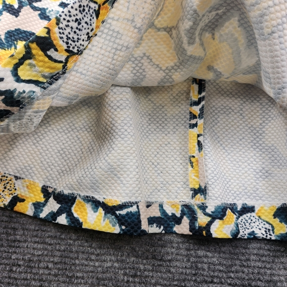 H&M Floral Print Flare Pleated Women's Midi Skirt Yellow Green Size 8 - Picture 4 of 14